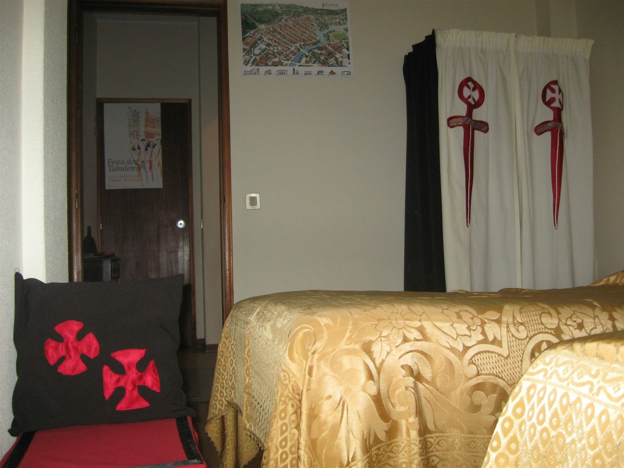 Albergue Pereira Guesthouse Fatima Exterior photo