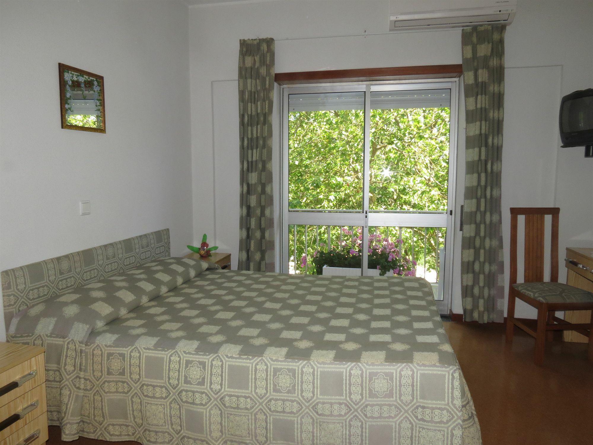 Albergue Pereira Guesthouse Fatima Exterior photo